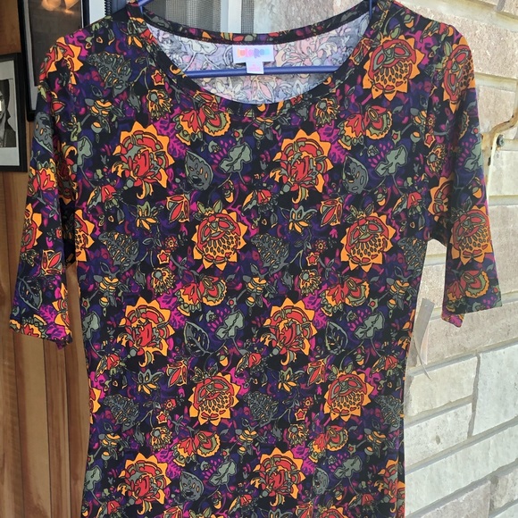 LulaRoe Fitted Dress - Picture 1 of 3